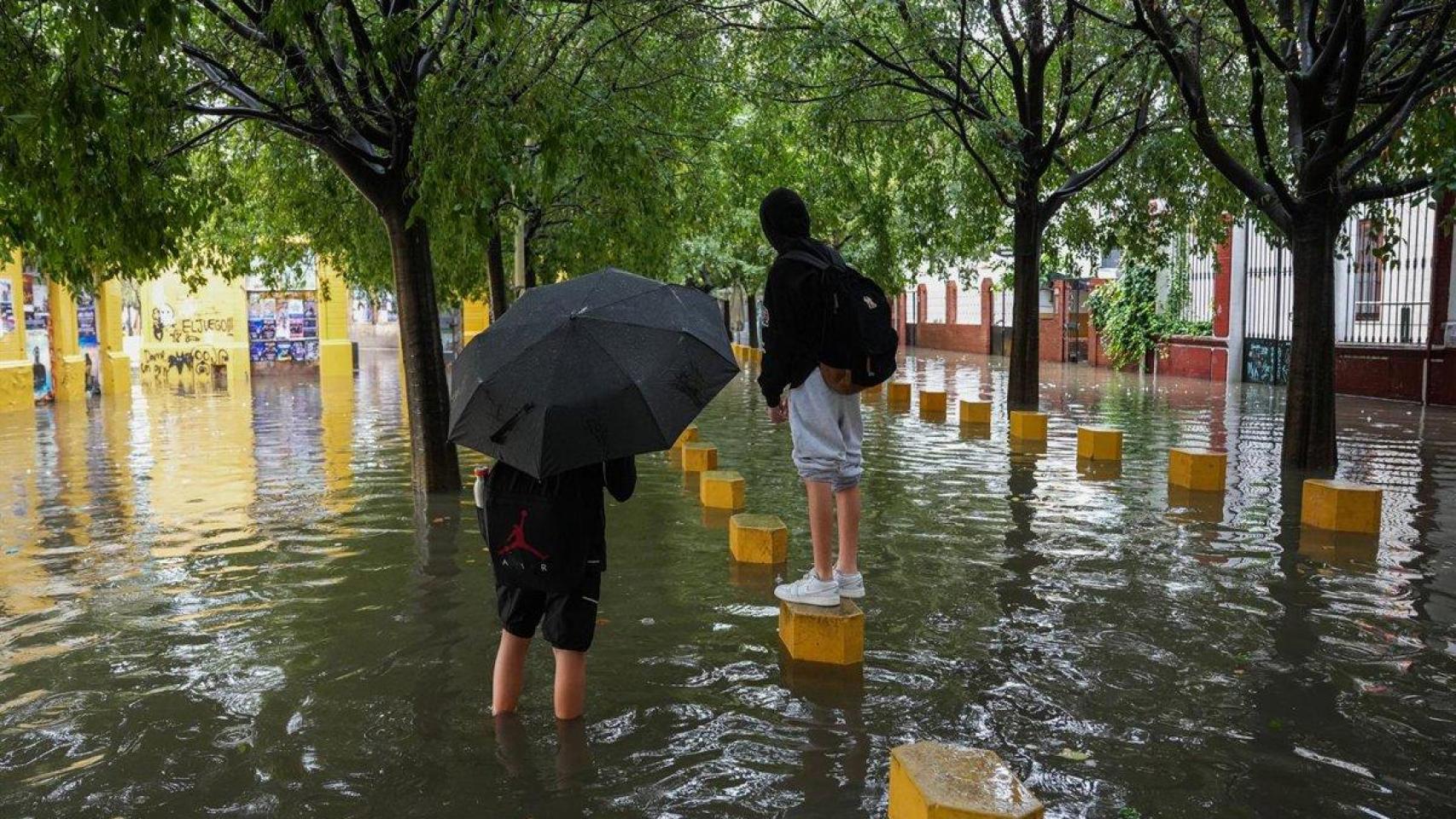 Imagen de la Alameda inundado por las fuertes lluvias.