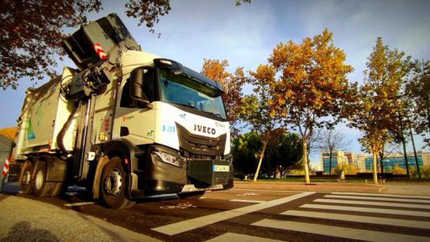 Limpieza de Zaragoza durante las Fiestas del Pilar de 2024.