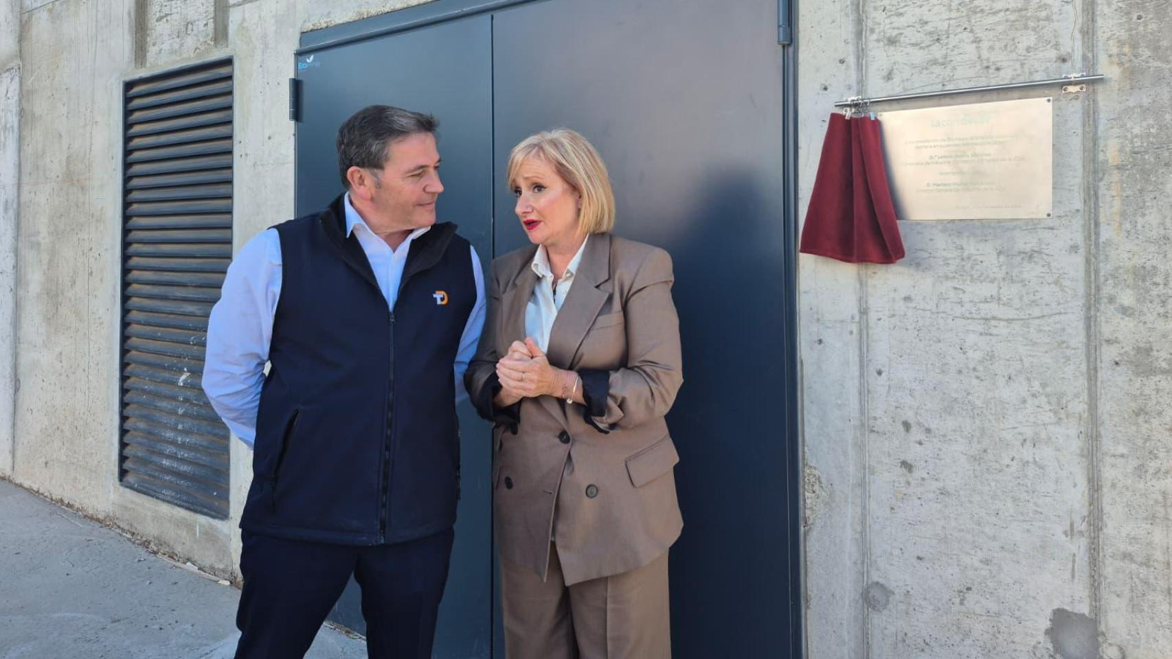 La consejera de Industria, Comercio y Empleo, Leticia García, inaugurando la Planta de Biomasa de 'Bioenergy Ibérica'