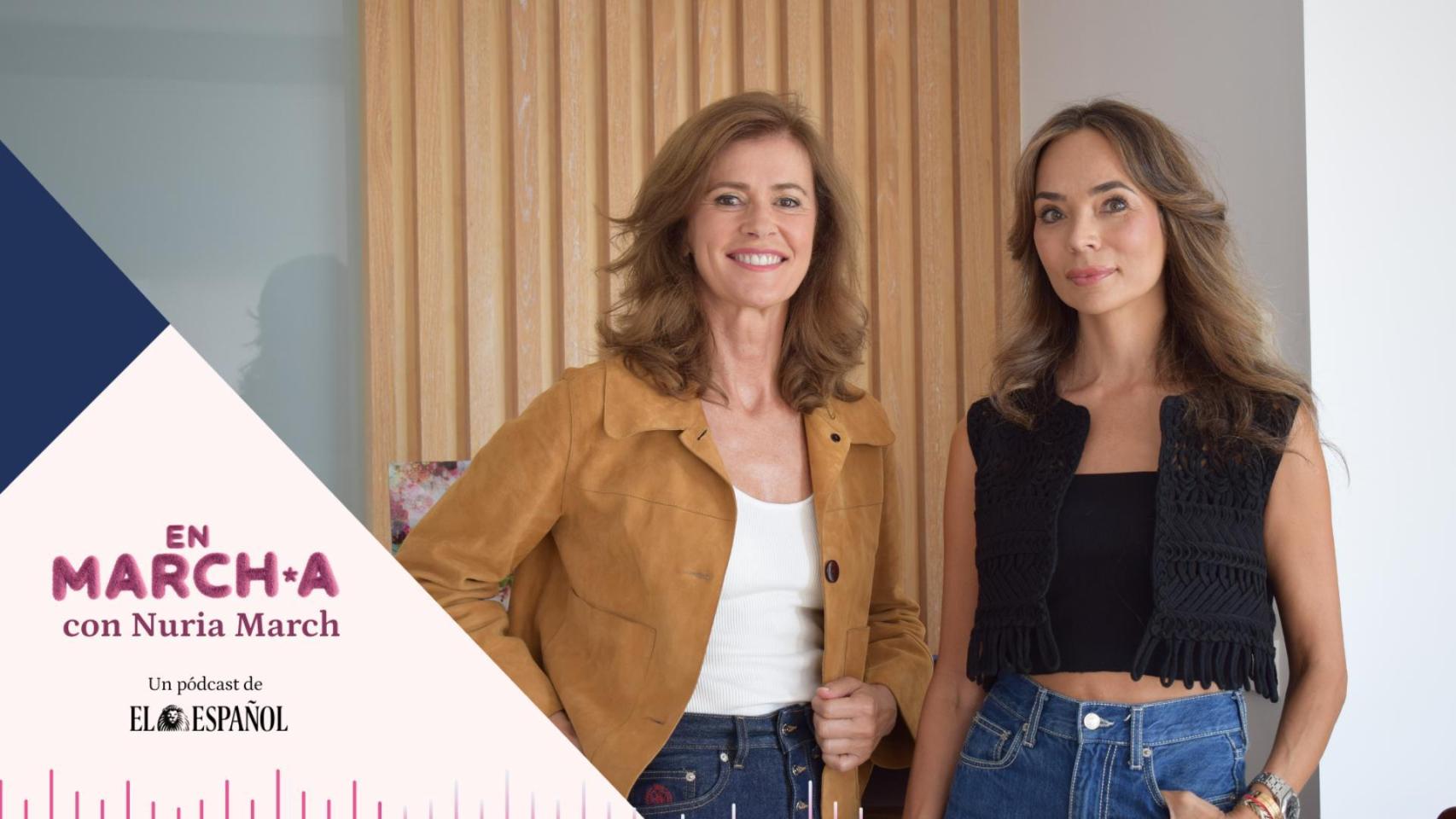 La presentadora del pódcast, Nuria March, junto a Sara Zaldívar.