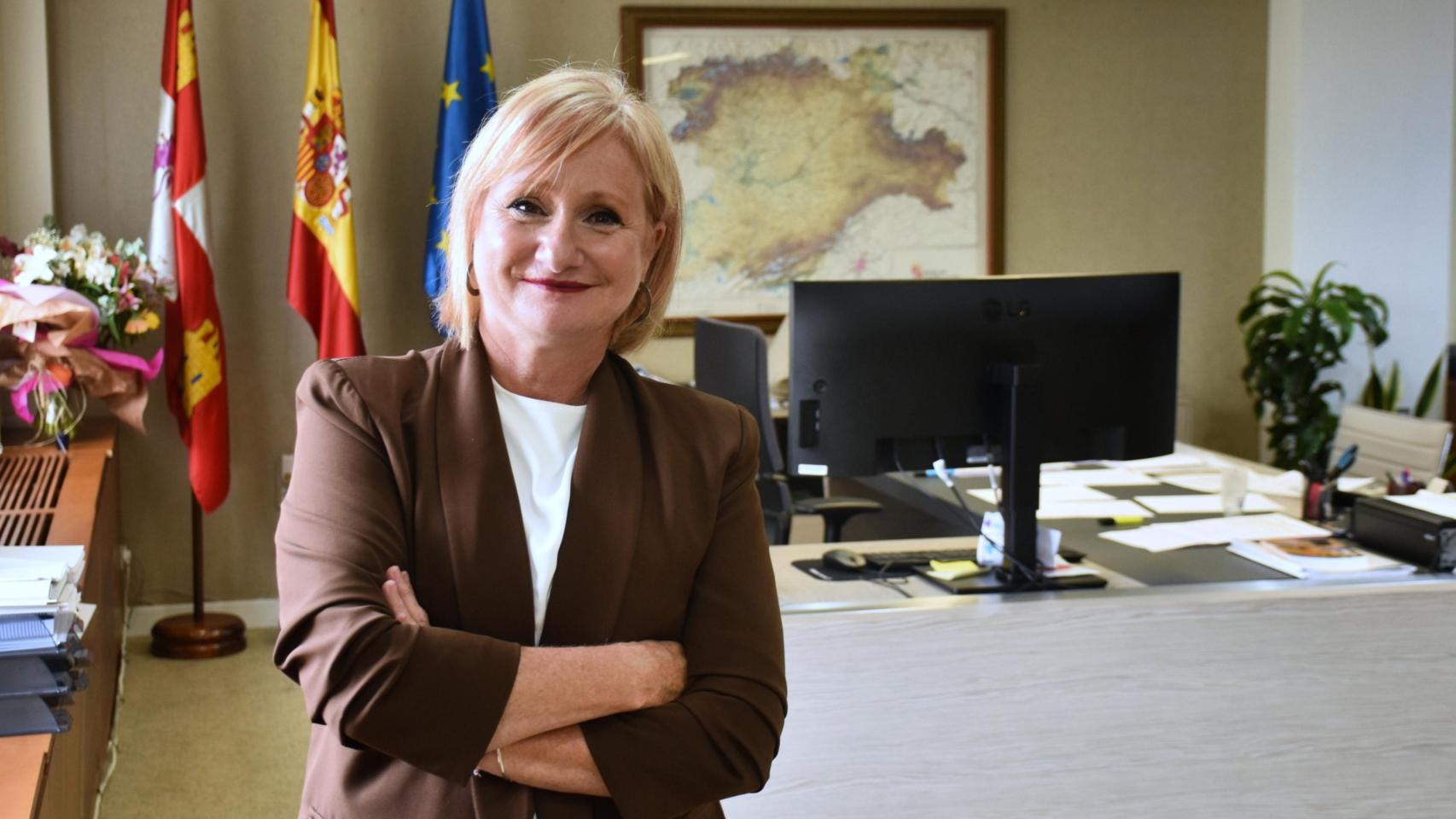 La consejera de Industria, Comercio y Empleo de la Junta de Castilla y León, Leticia García, durante la entrevista.