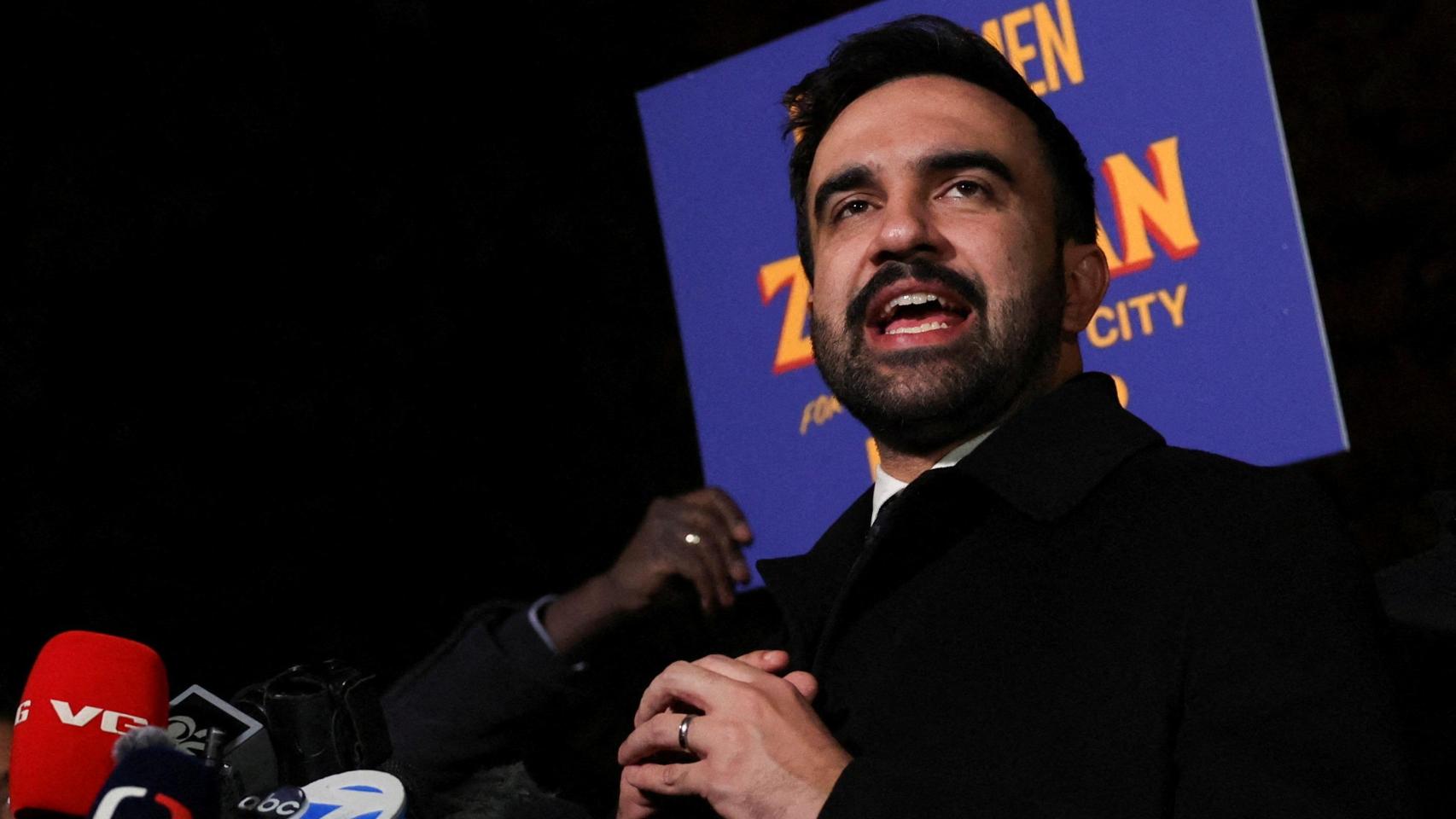 Zohran Mamdani, en la víspera de las elecciones, en Queens.