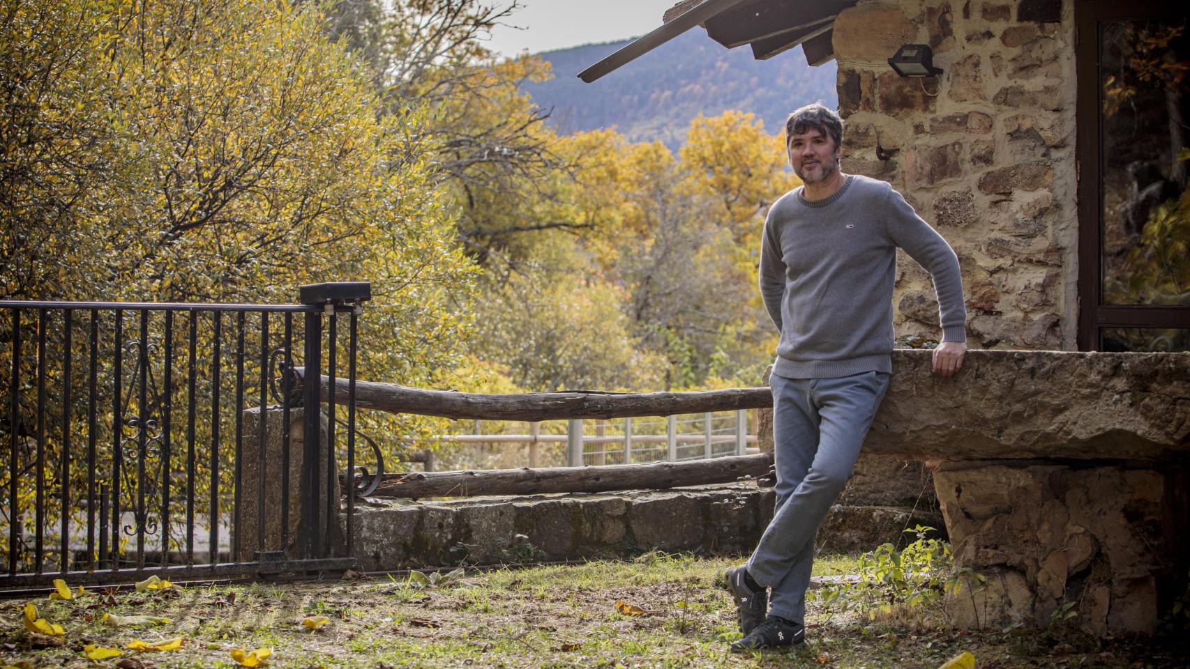 El chef Óscar García en su nueva casa de comidas.