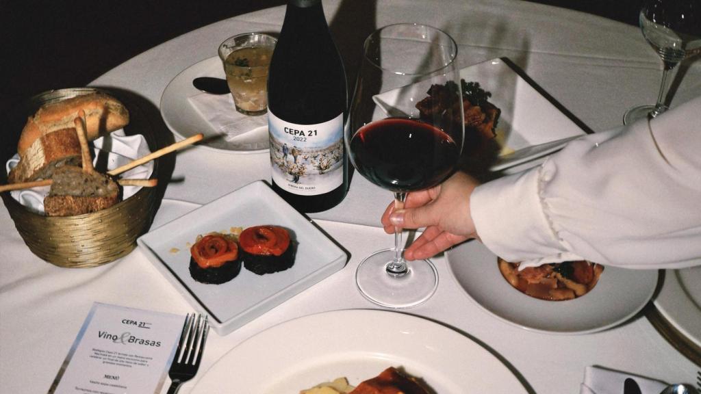 Una de las mesas del restaurante.