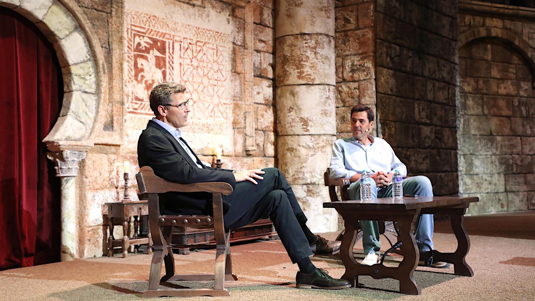 El director general de Eurocaja Rural, Víctor Manuel Martín López, ha participado en una Convención Comercial celebrada por MasOrange ('Kick-Off del Área B2B'), y que ha acogido Puy Du Fou.