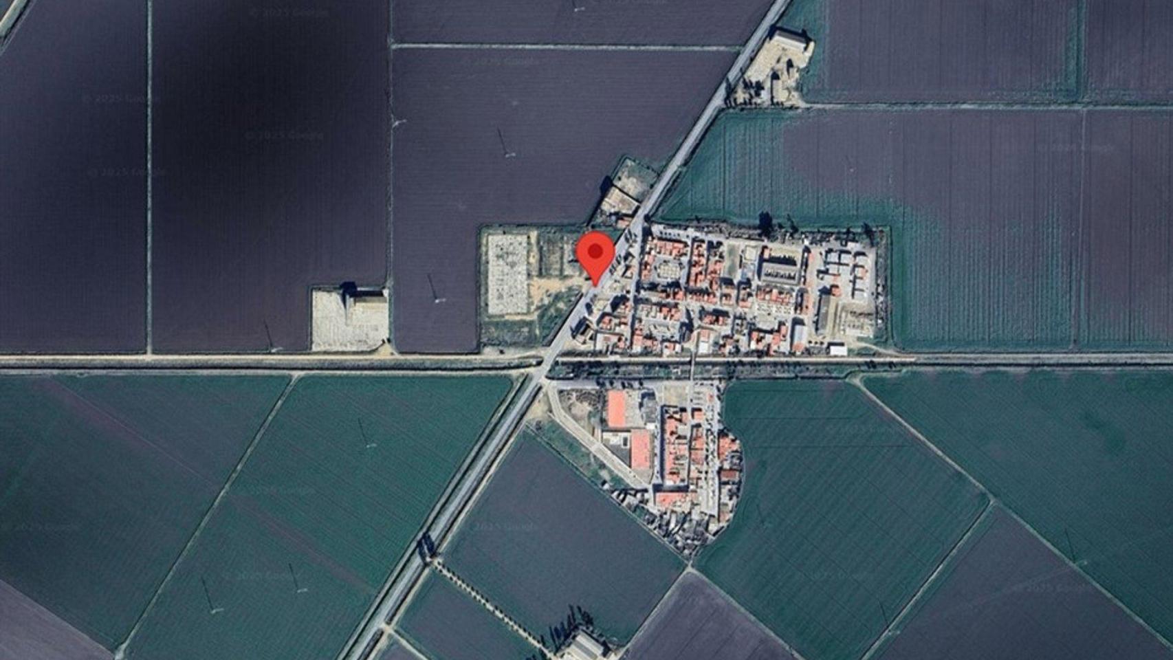 Localización del accidente que ha costado la vida a un joven de 19 años en Isla Mayor .