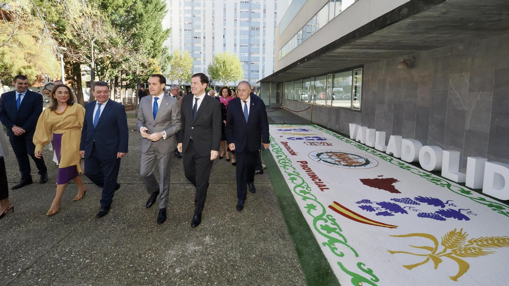 La Diputación de Valladolid celebra, con los alcaldes y alcaldesas de los municipios de Valladolid, el Día de la Provincia 2025. El presidente de la Junta de Castilla y León, Alfonso Fernández Mañueco, clausura el acto