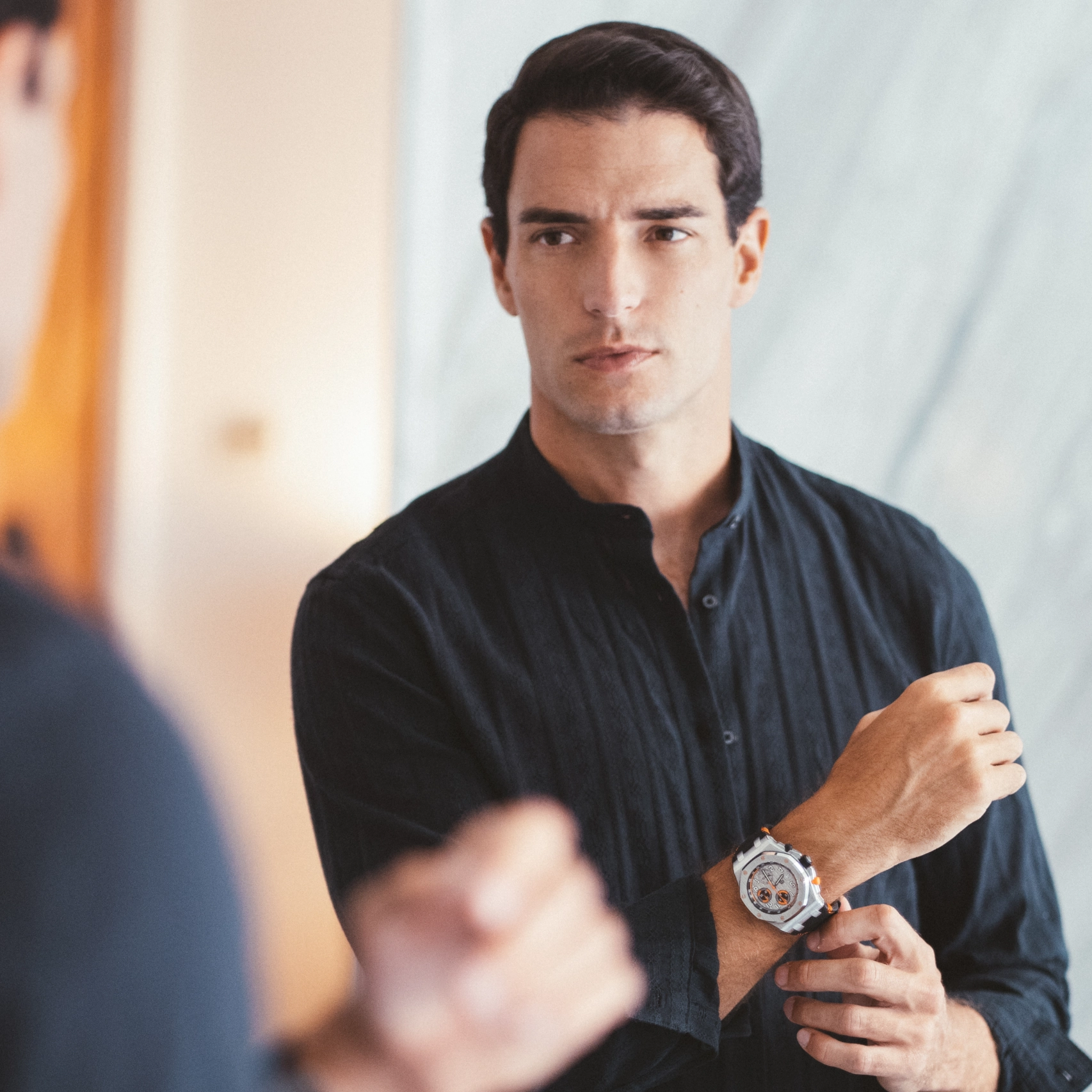 Foto siete del modelo con un Diver de la colección Royal Oak Offshore de Audemars Piguet