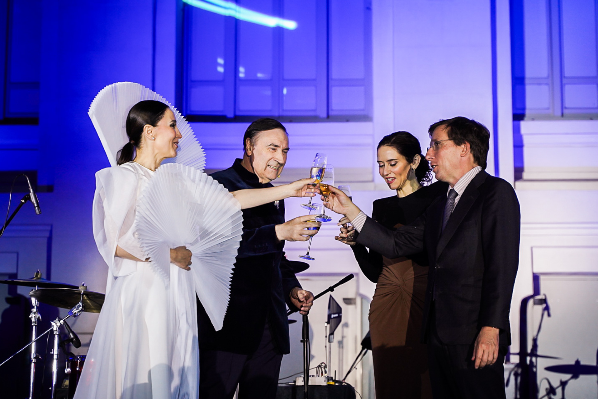 Cruz Sánchez de Lara, Pedro J. Ramírez, Isabel Díaz Ayuso y José Luis Martínez-Almeida