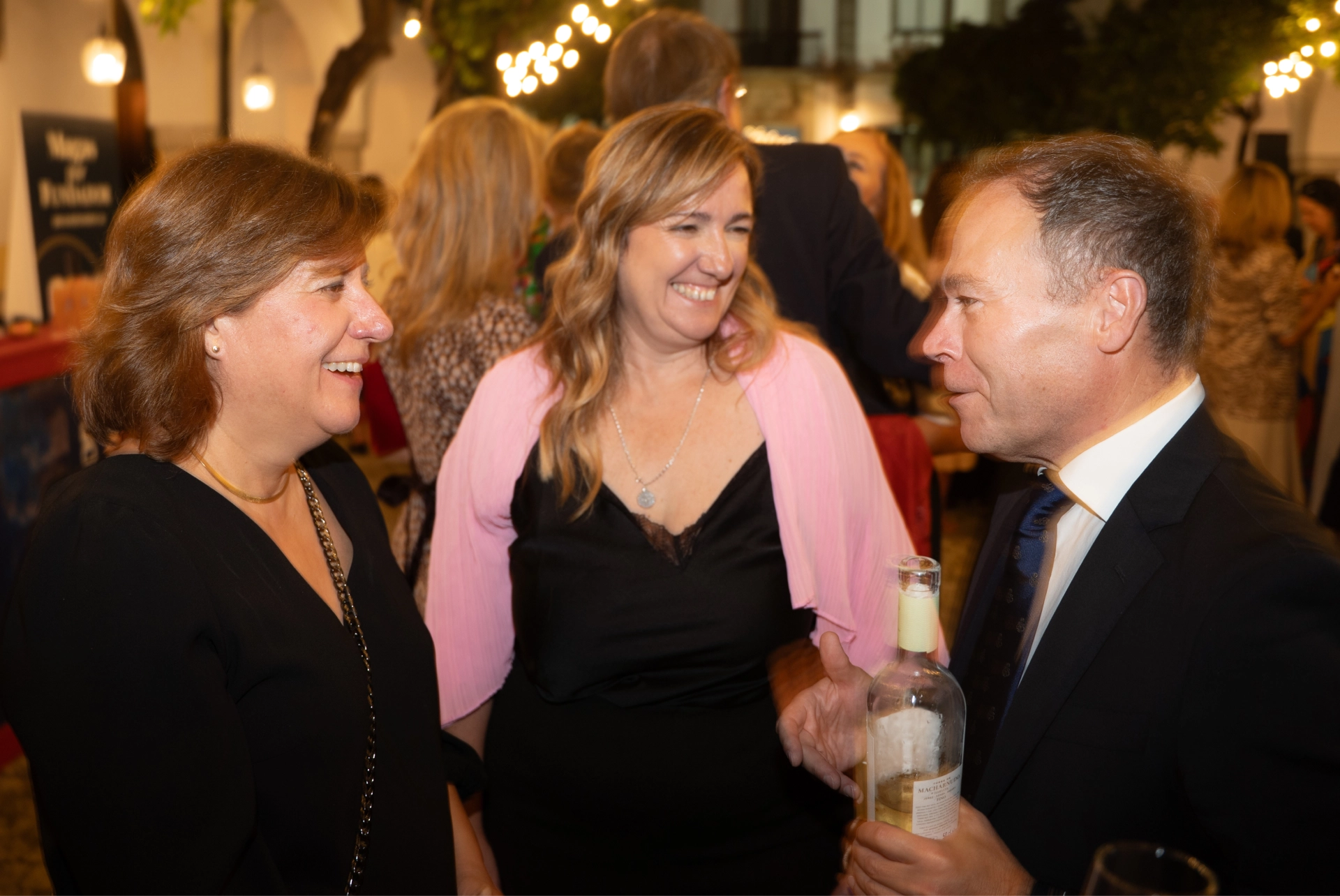  Dora Casal, María Ubago y Ángel Piña