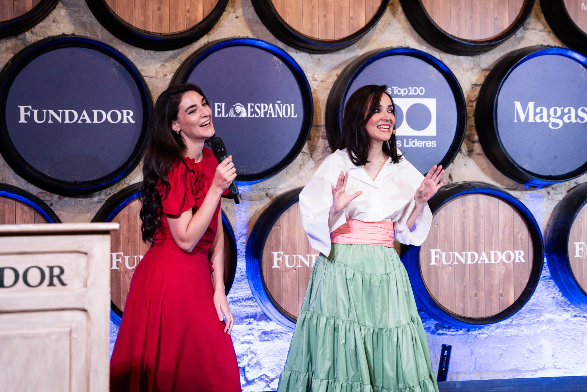 Leonor Lavado y Cruz Sánchez de Lara