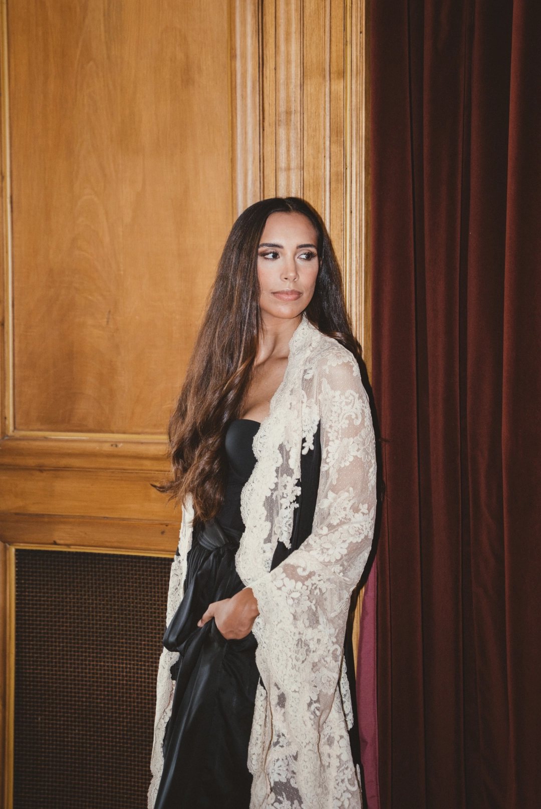 Foto tres de Carolina Trillo con el look cuatro