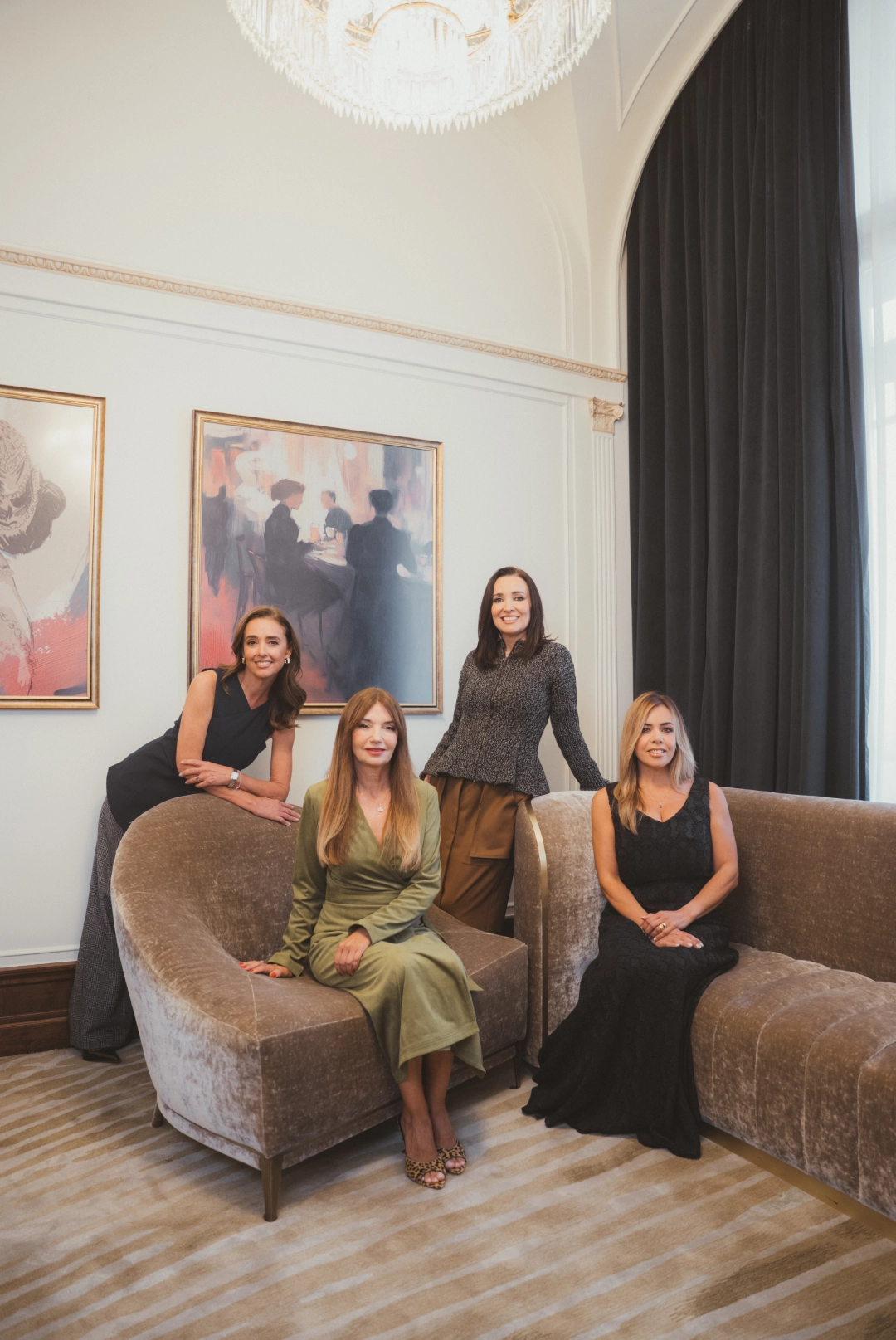 Foto grupal dos de Gravitta