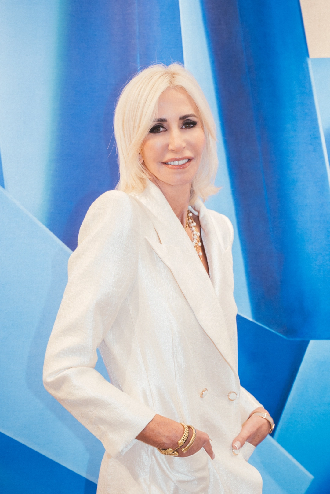 Foto tres de María Porto con el look cuatro