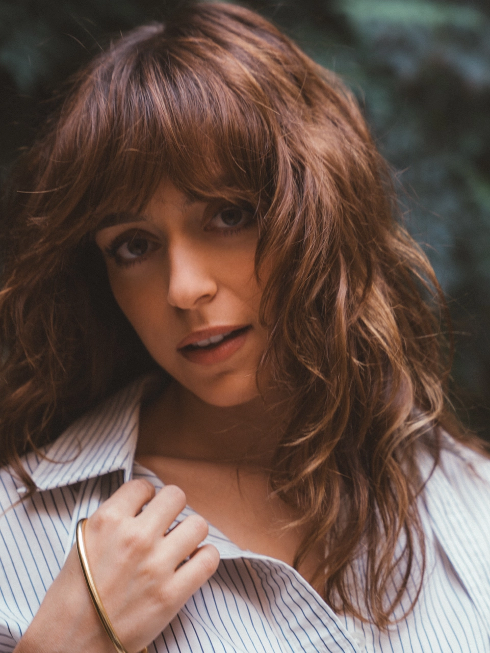 Foto dos de Lucía Caraballo con el look uno