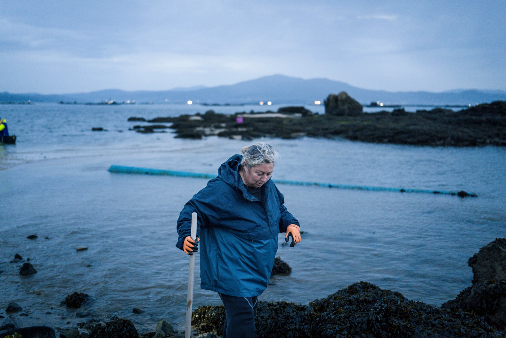 Foto cuatro de las mariscadoras gallegas