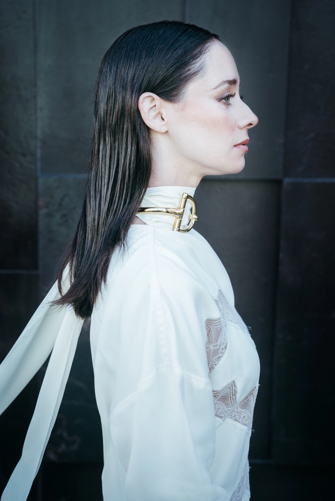 Foto dos de Elena Rivera con el look uno