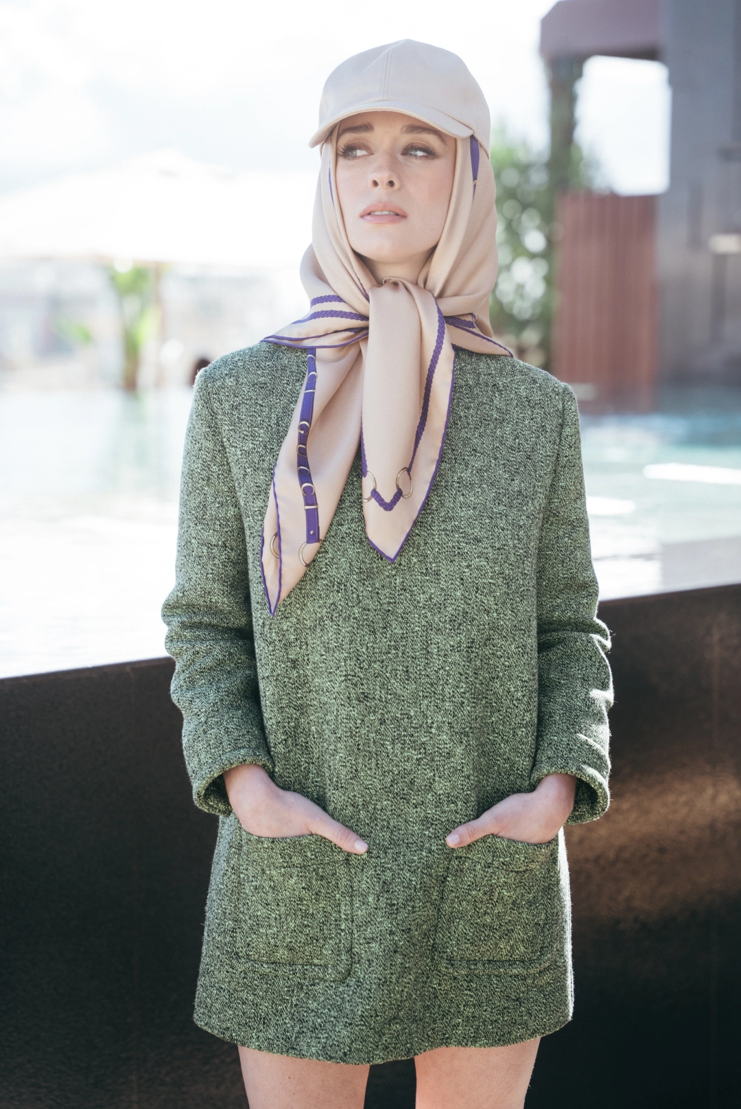 Foto dos de Elena Rivera con el look tres