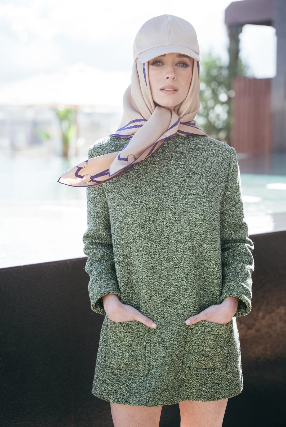 Foto tres de Elena Rivera con el look tres