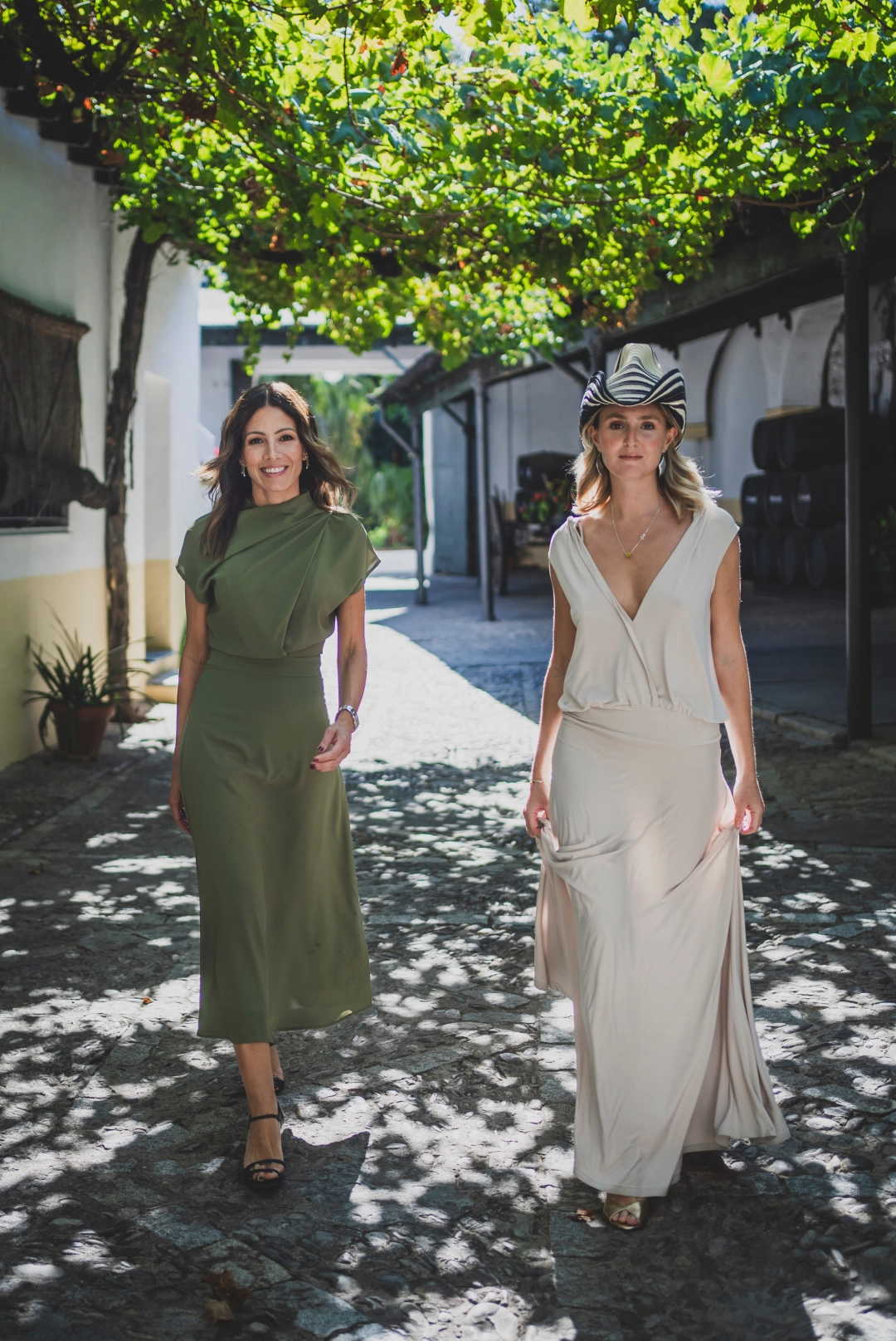 Foto de Virginia Troconis y Carlota Pérez de Castro