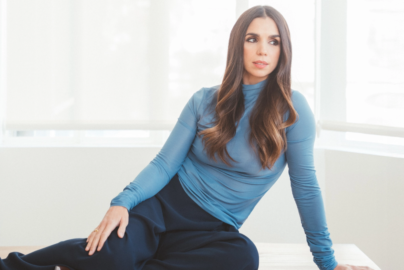 Foto uno de Elena Furiase con el look cuatro