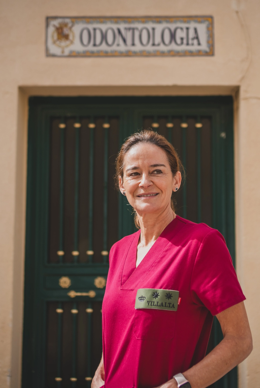 Elena Villalta, odontóloga de la Guardia Real