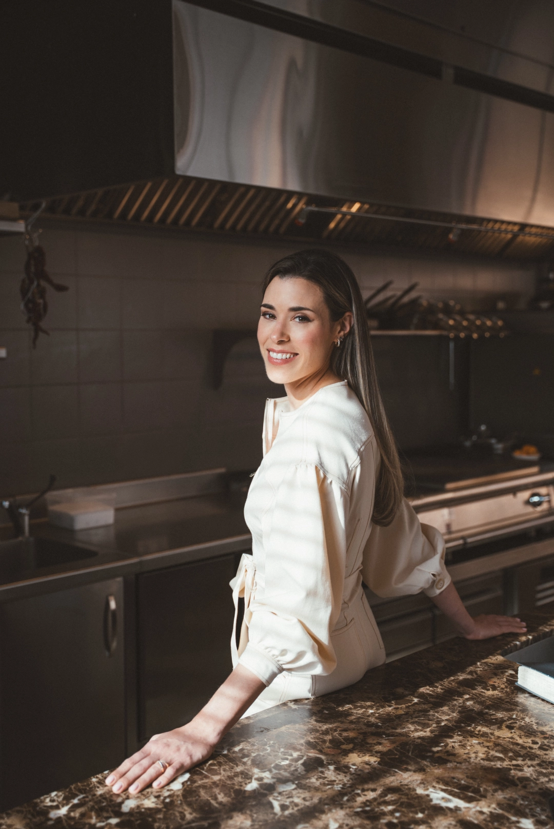 Fotografía dos de Delicius Martha con el look cuatro