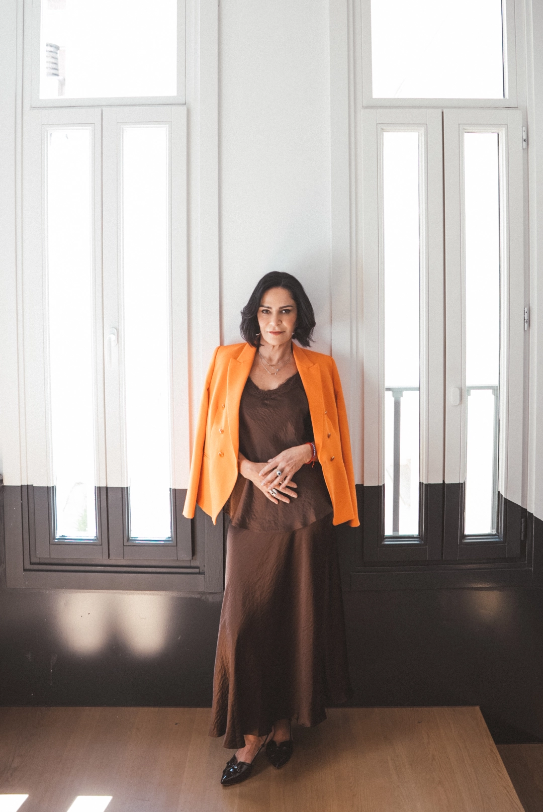 Foto tres de Lydida Cacho con el look dos