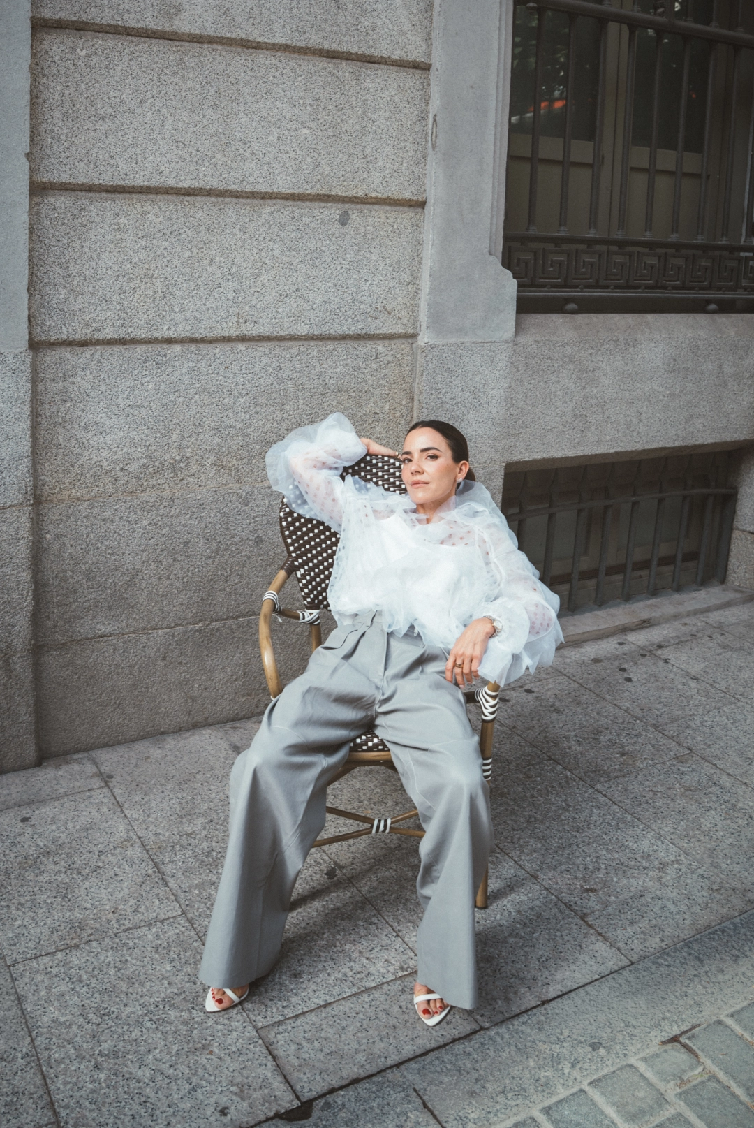 Foto uno de Paula Ordovás con el look tres