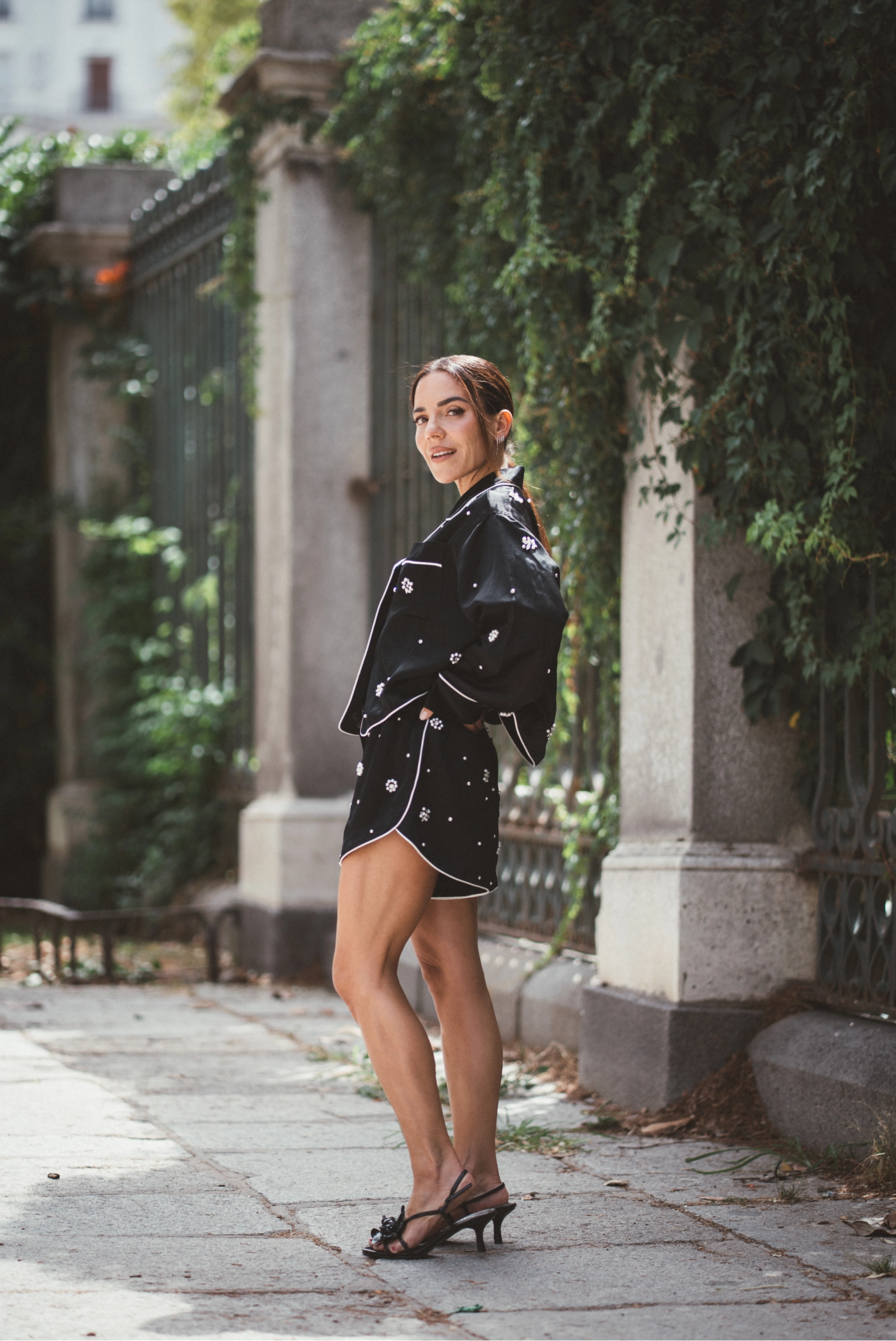 Foto dos de Paula Ordovás con el look cuatro