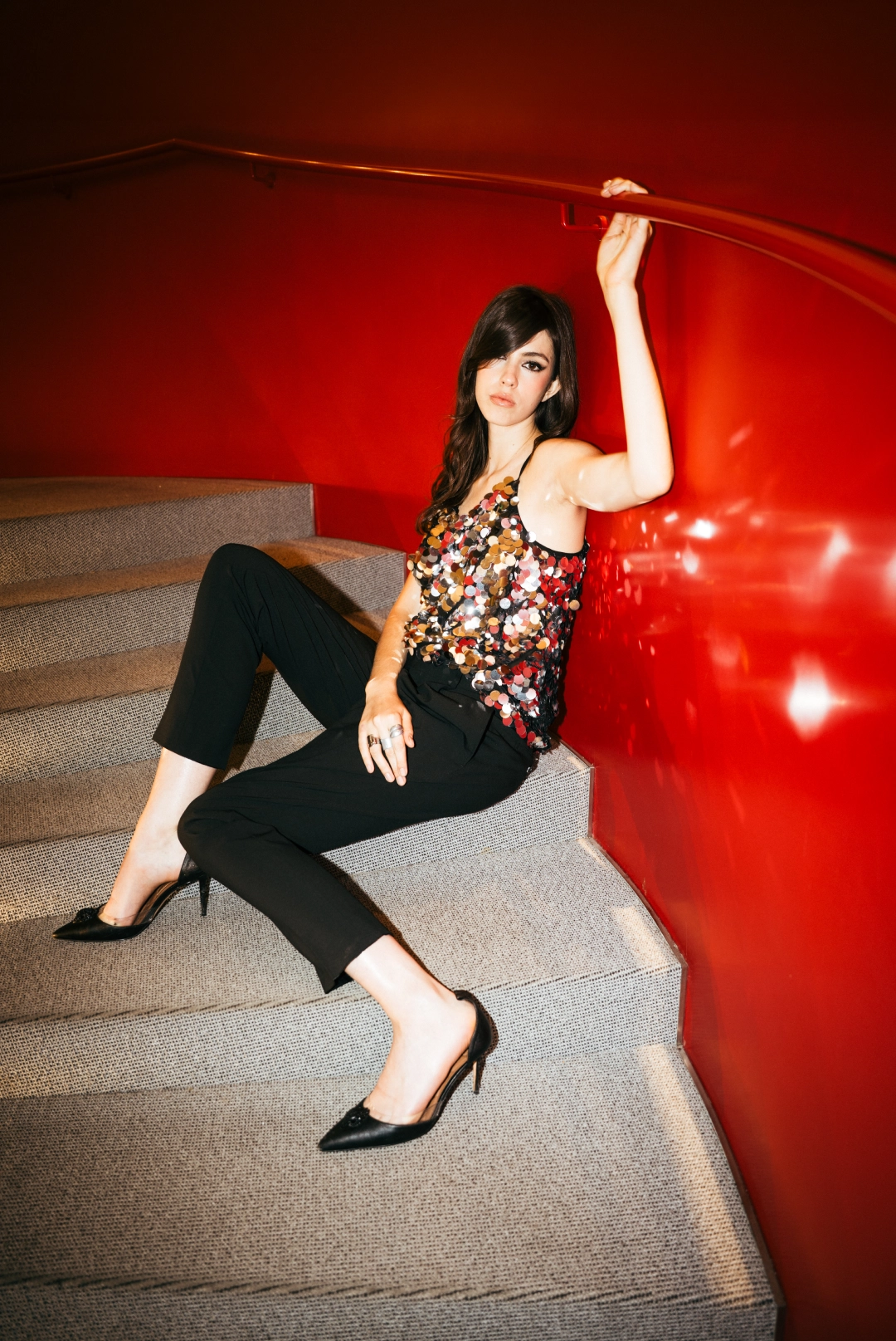 Foto tres de Mayka Merino con el look dos