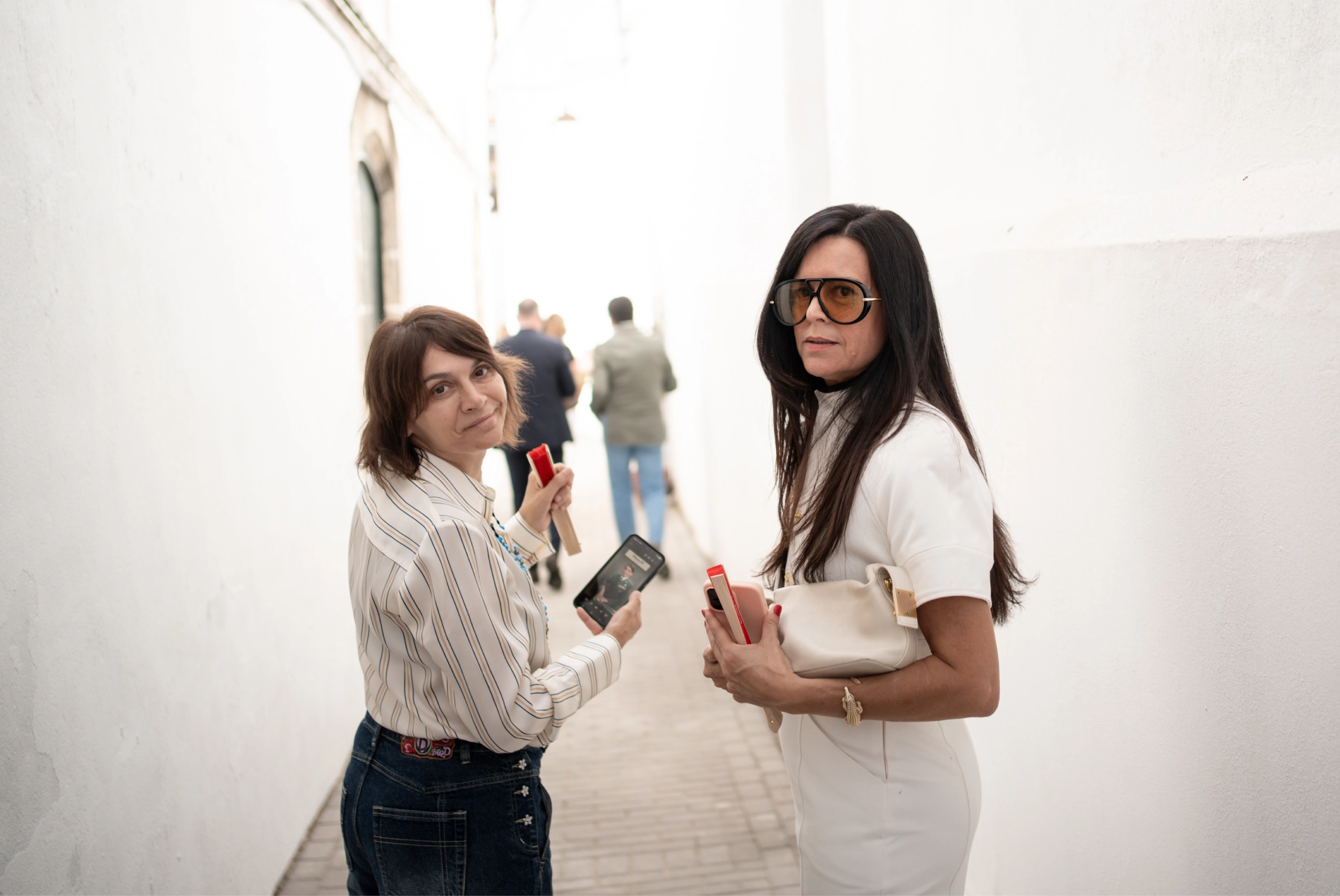 Lucía Llano y Pilar Dalbat