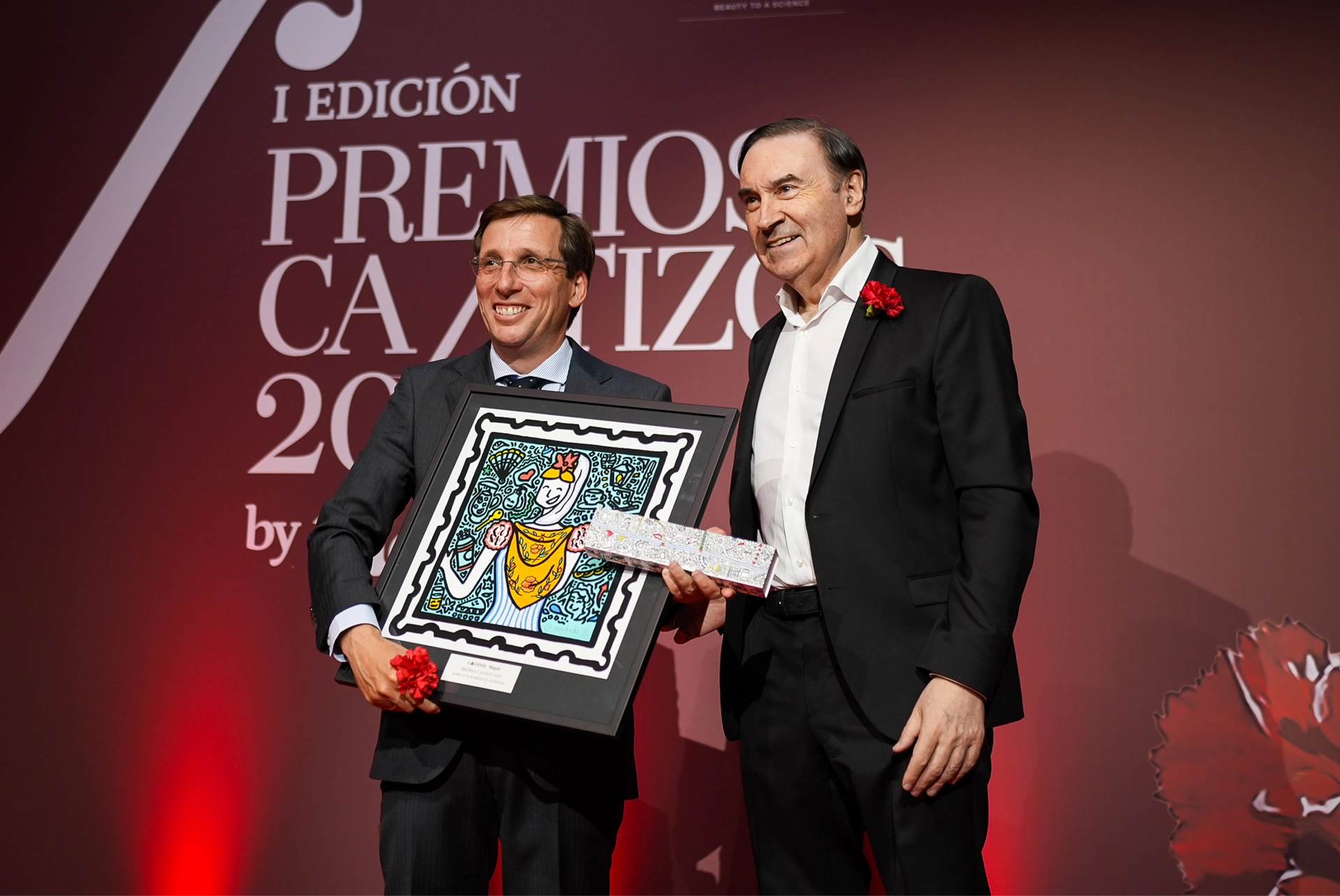 José Luis Martínez-Almeida y Pedro J. Ramírez