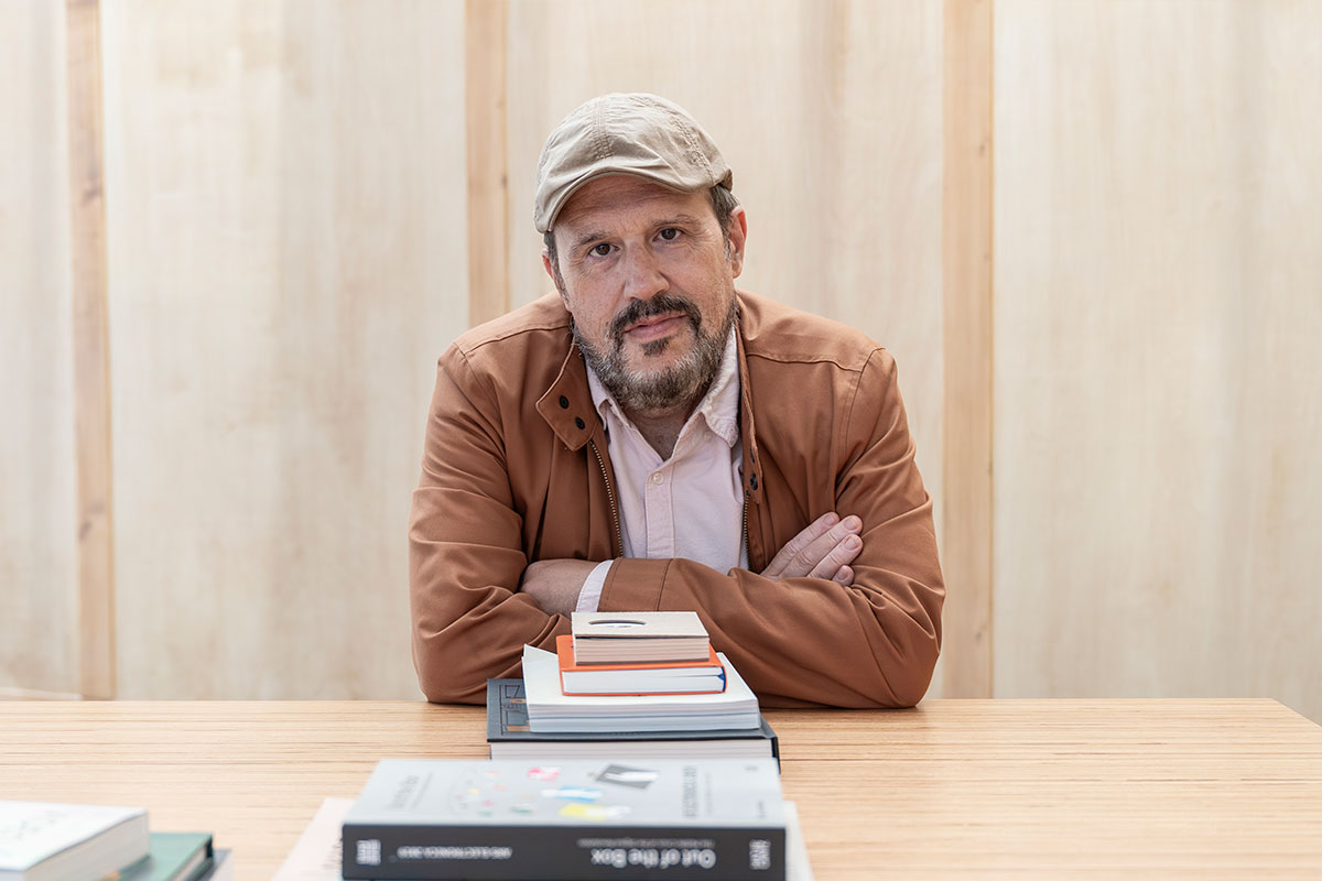 Luis Muiño, Psicólogo y divulgador